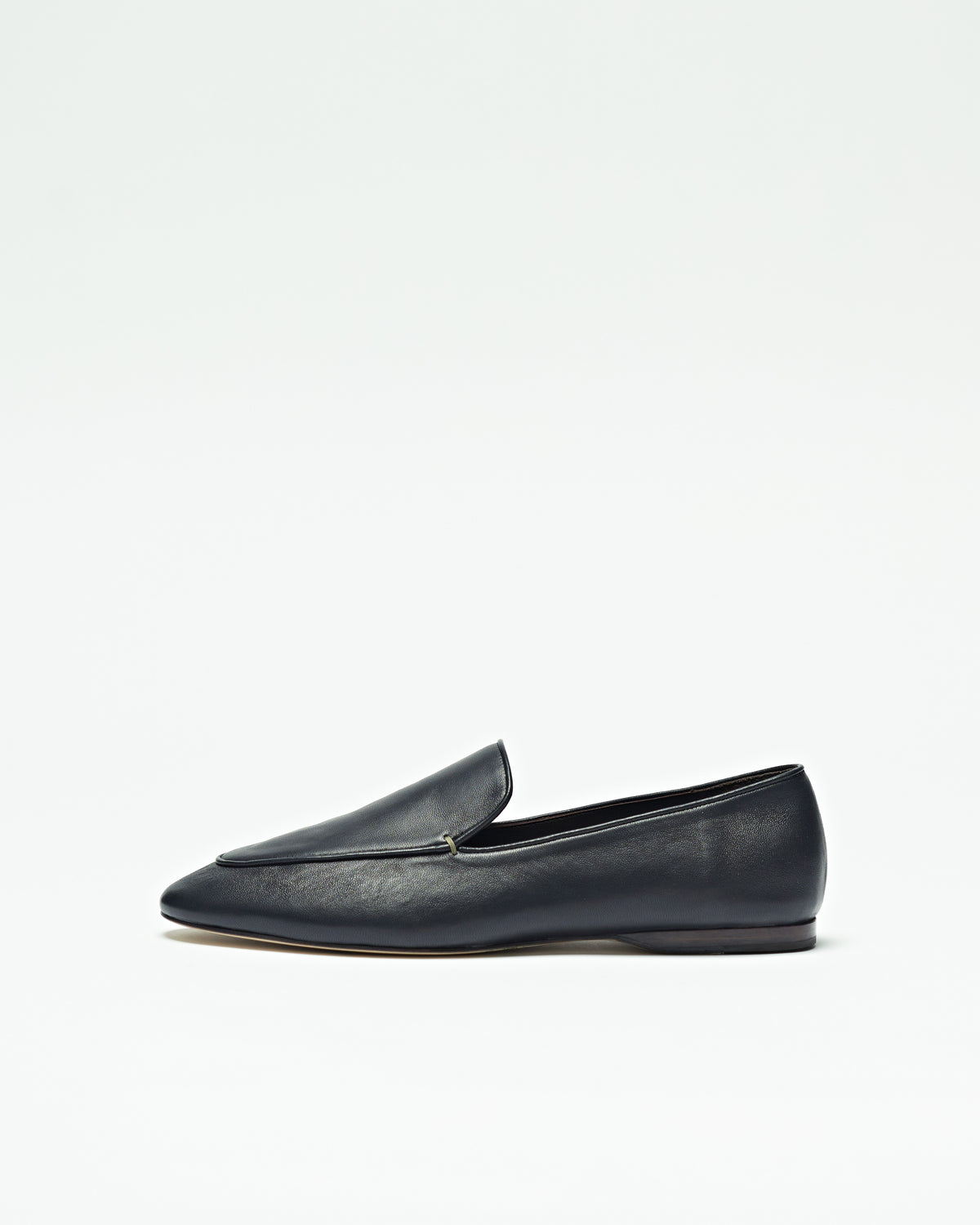 Cecil - Soft Black