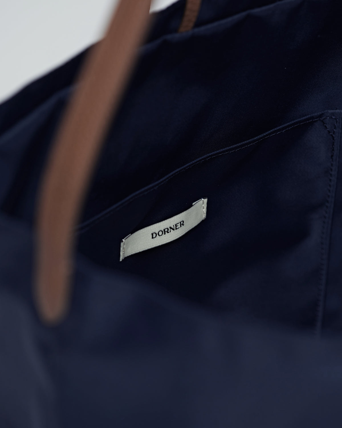 Inès - Navy  (Pre-order)