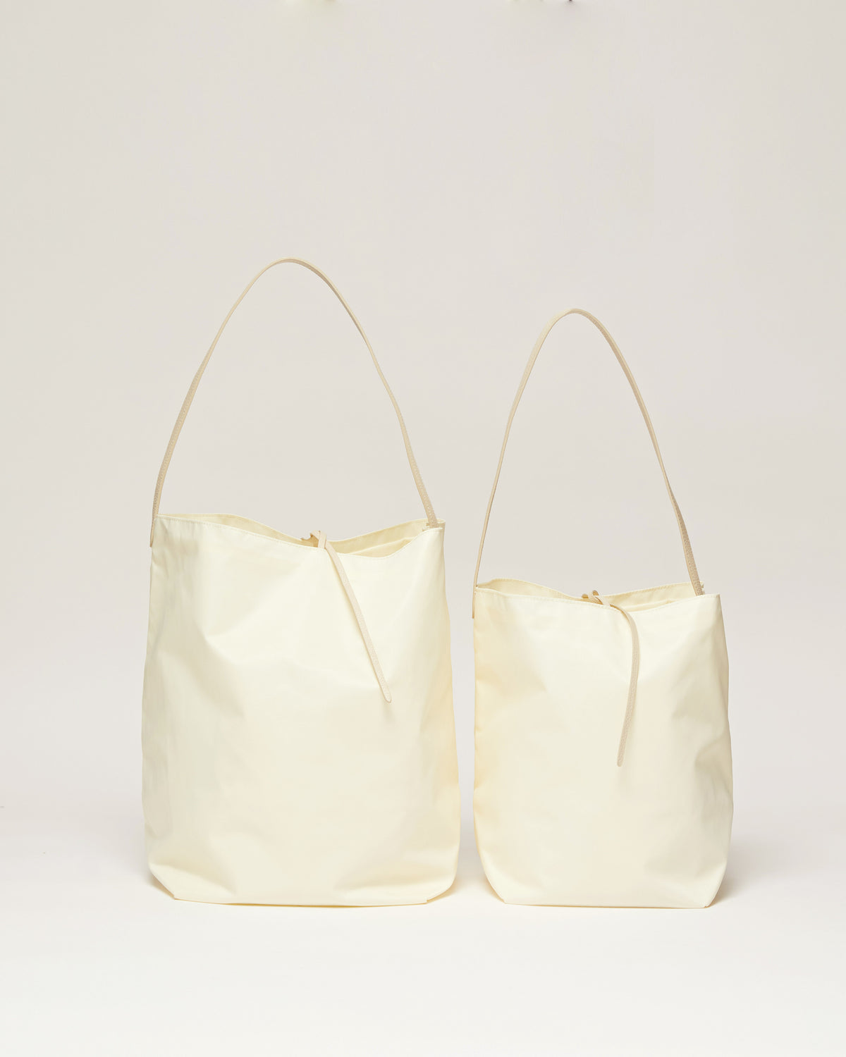 Inès Petite - Ivory on Butter