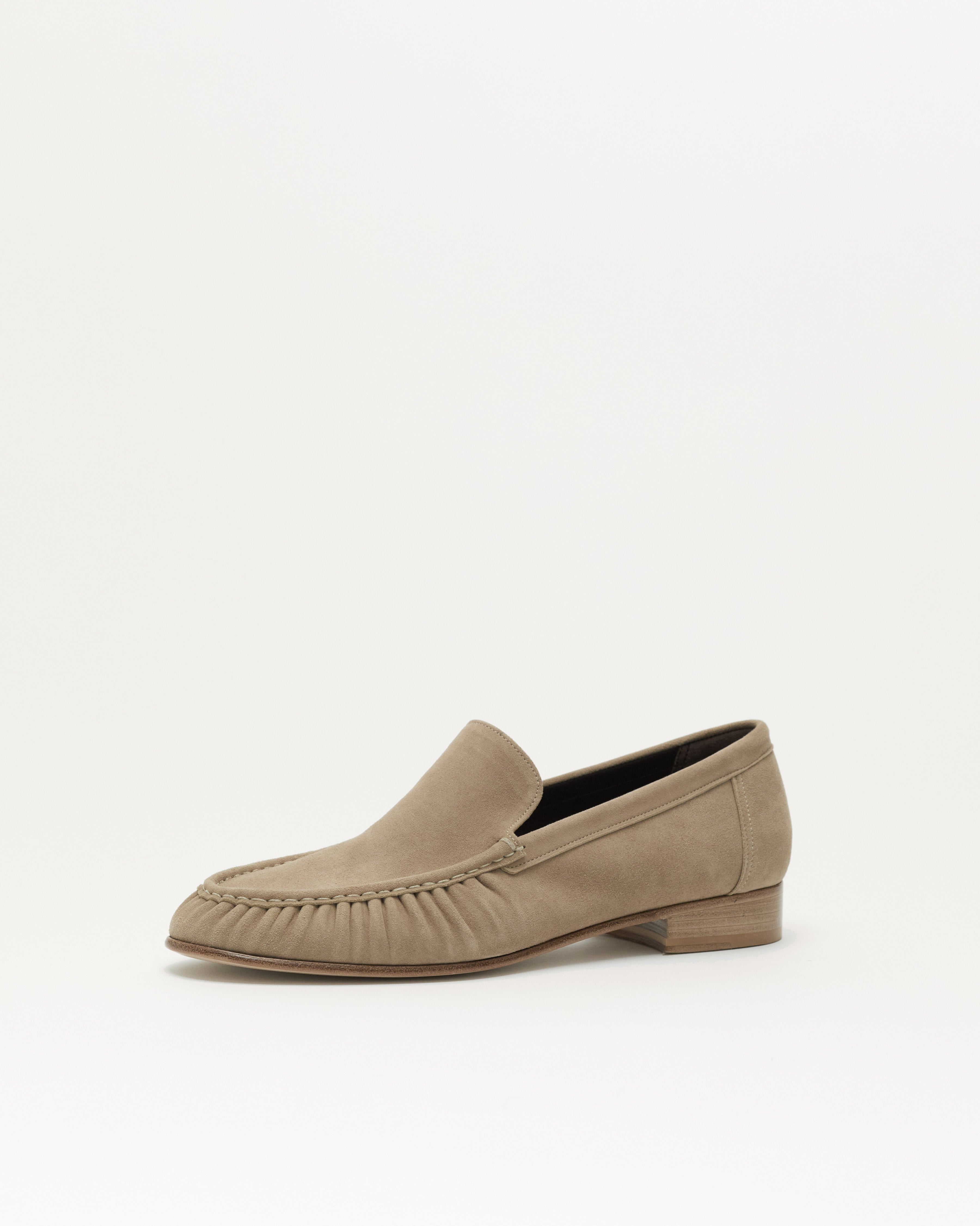 Lucy - Suede In Sand