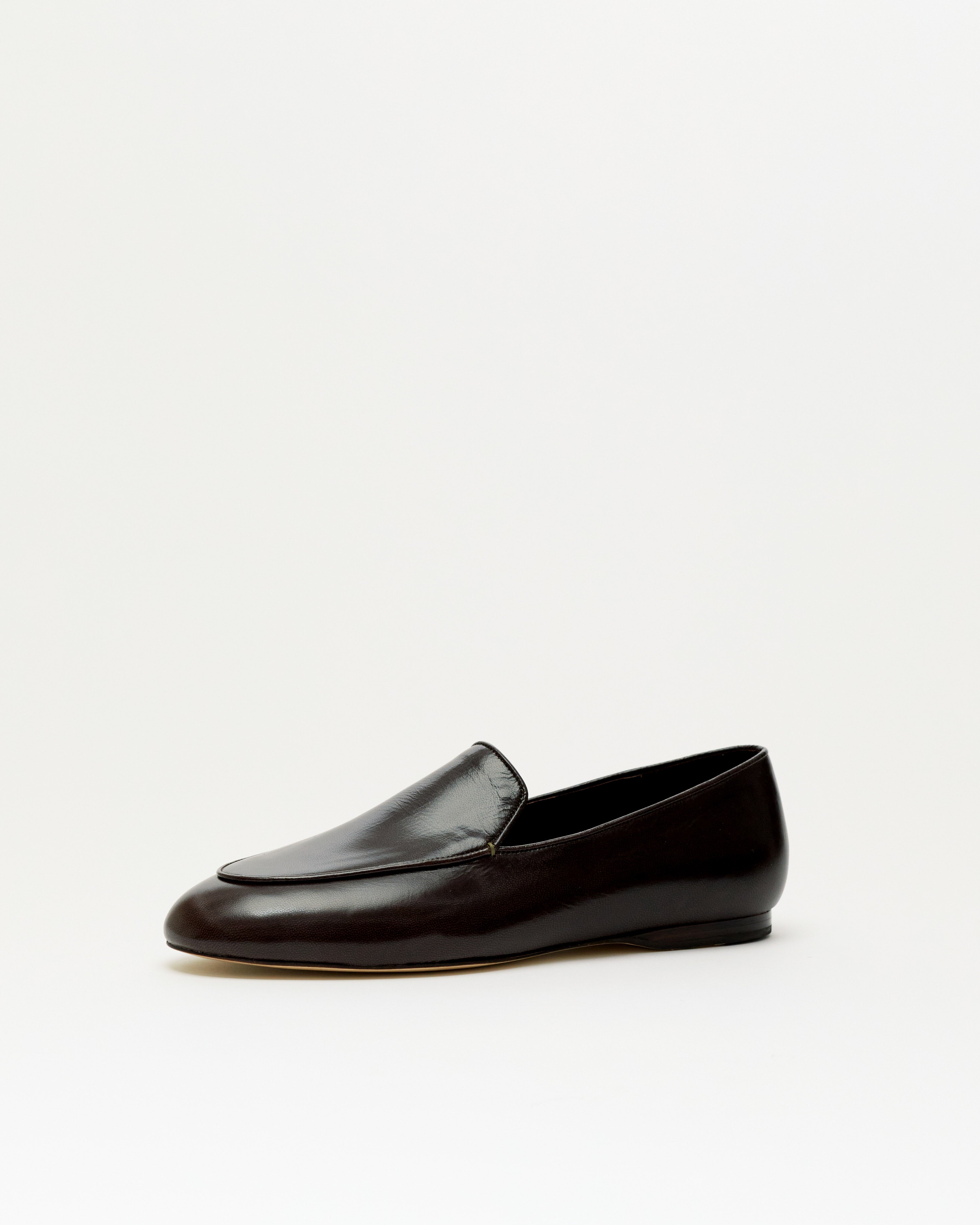 Cecil - Soft grain in Dark chocolate