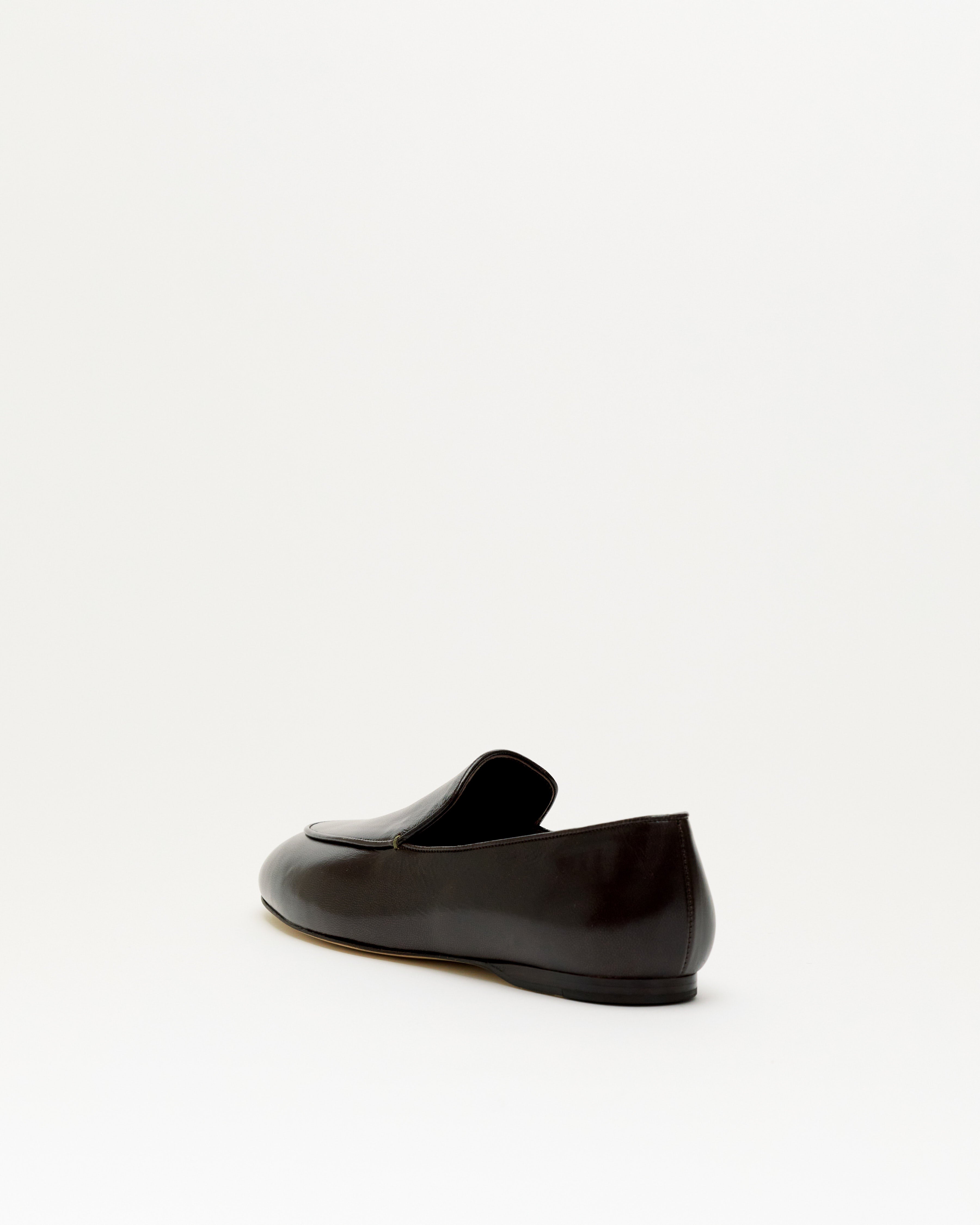 Cecil - Soft grain in Dark chocolate