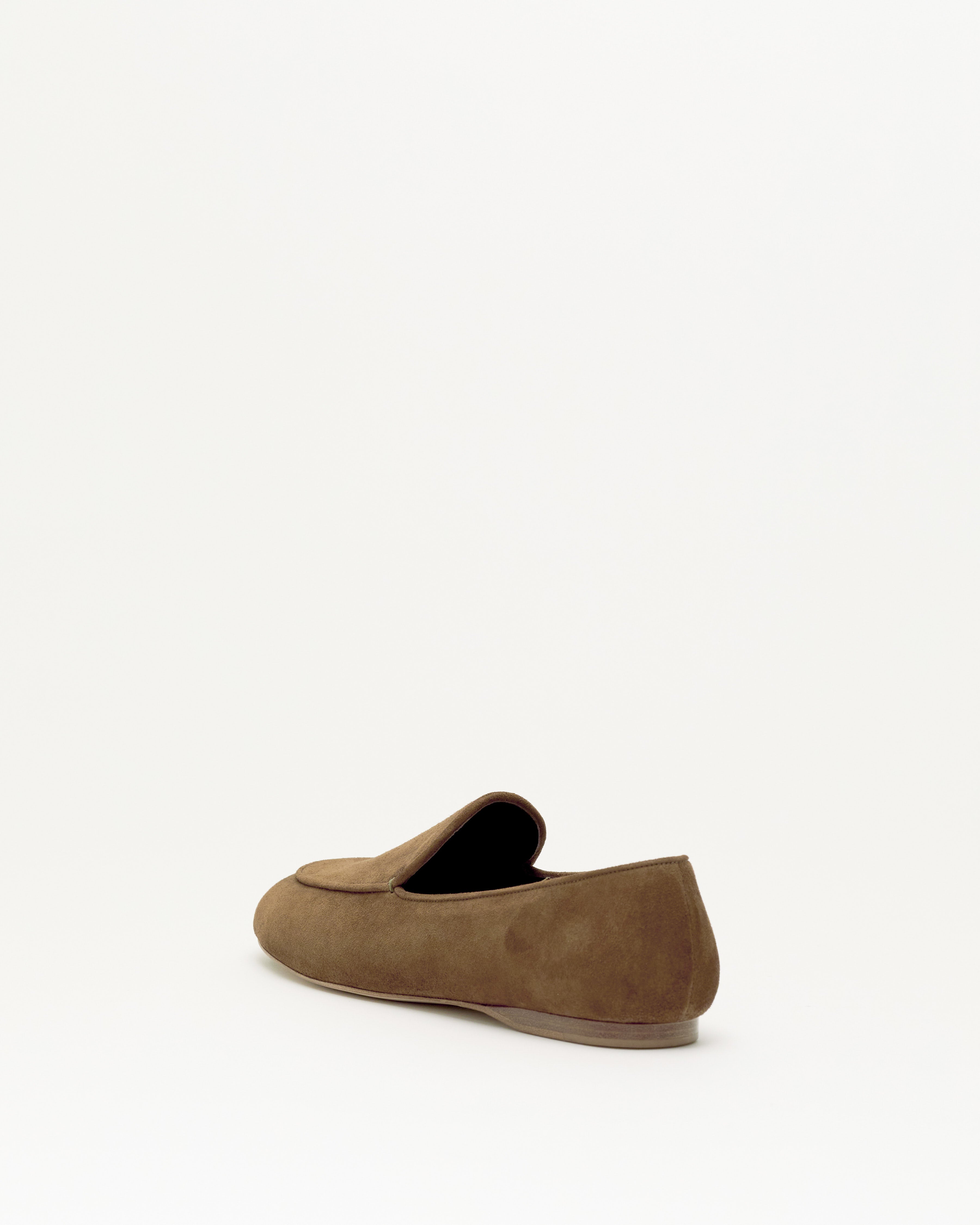 Cecil - Suede in Walnut