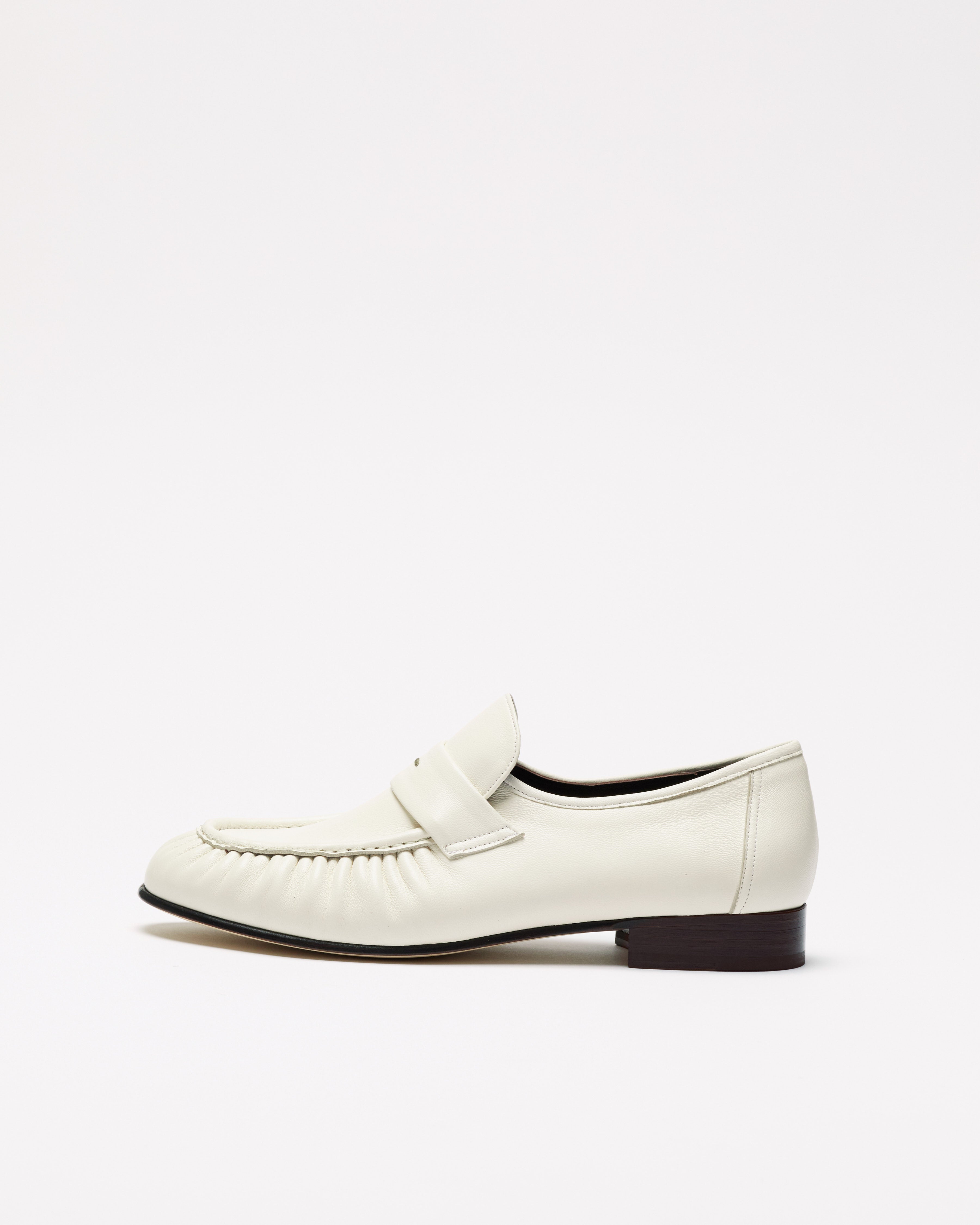 Louis - Leather in Creme