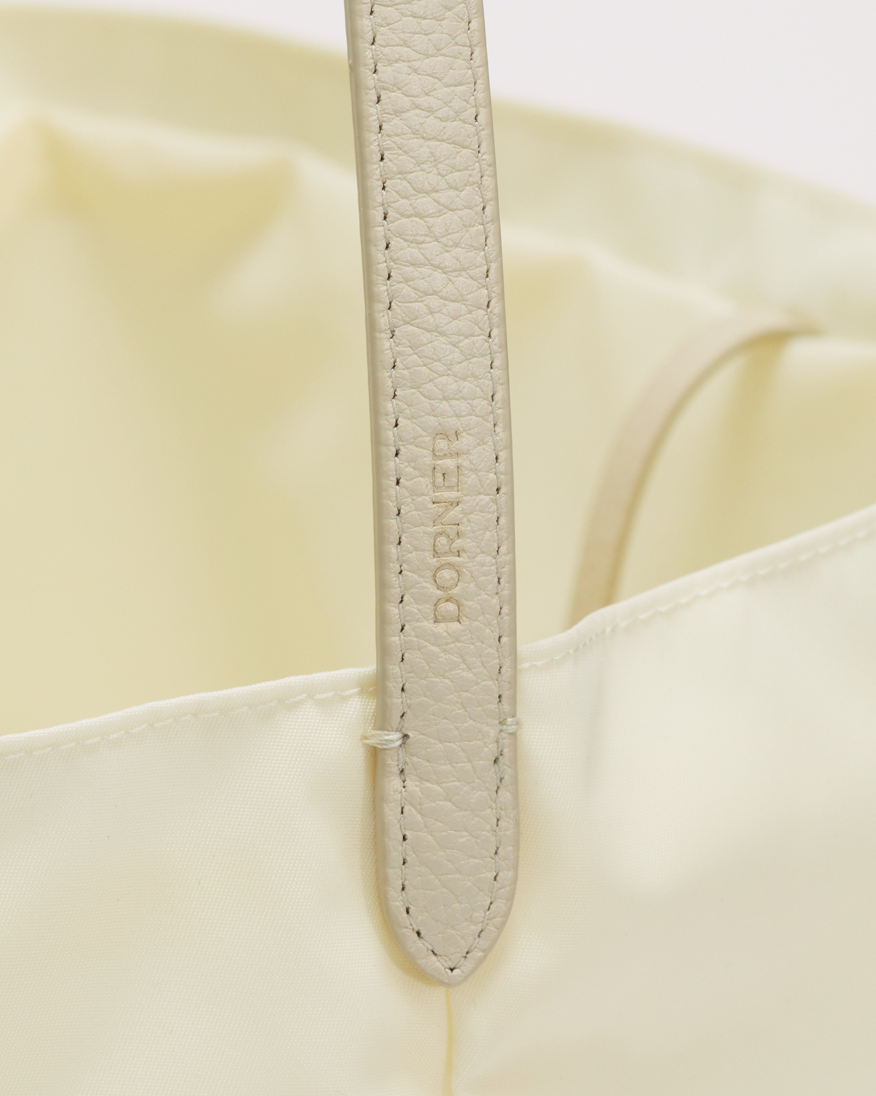 Inès - Ivory on Ivory