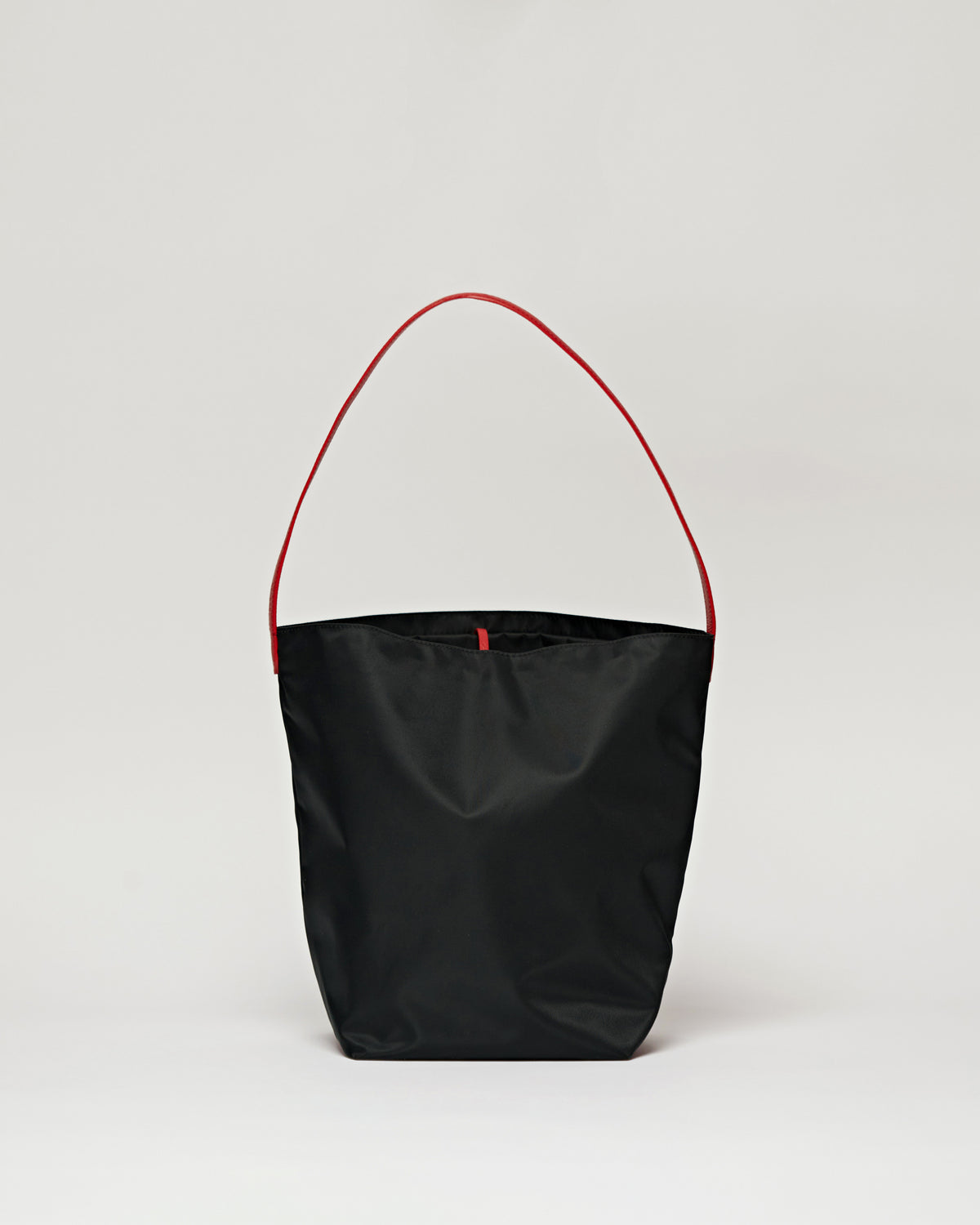 Inès Petite - Spicy Black